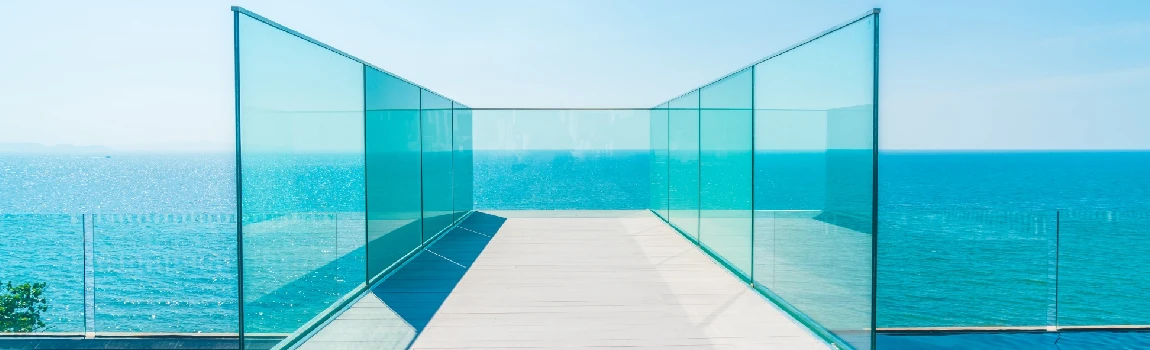 Customized Glass Pool Fence Repair Services in Fort Myers, FL